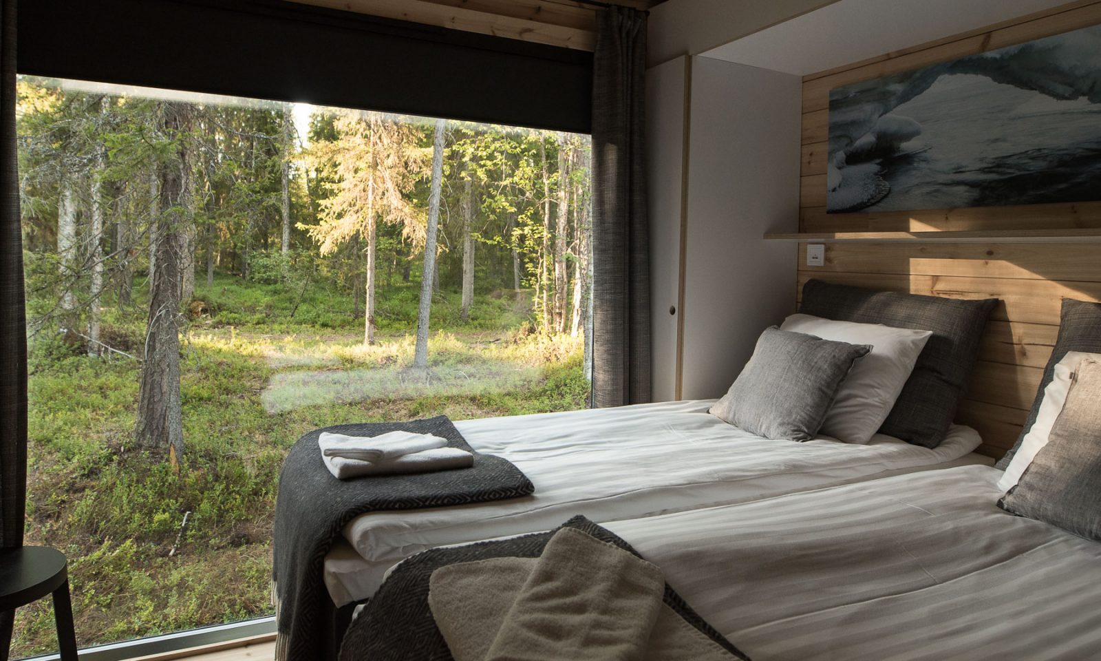 Accommodation, Panorama huts, inside, summer / Arctic Circle Wilderness Resort, Rovaniemi, Wild Nordic Finland @wildnordicfinland