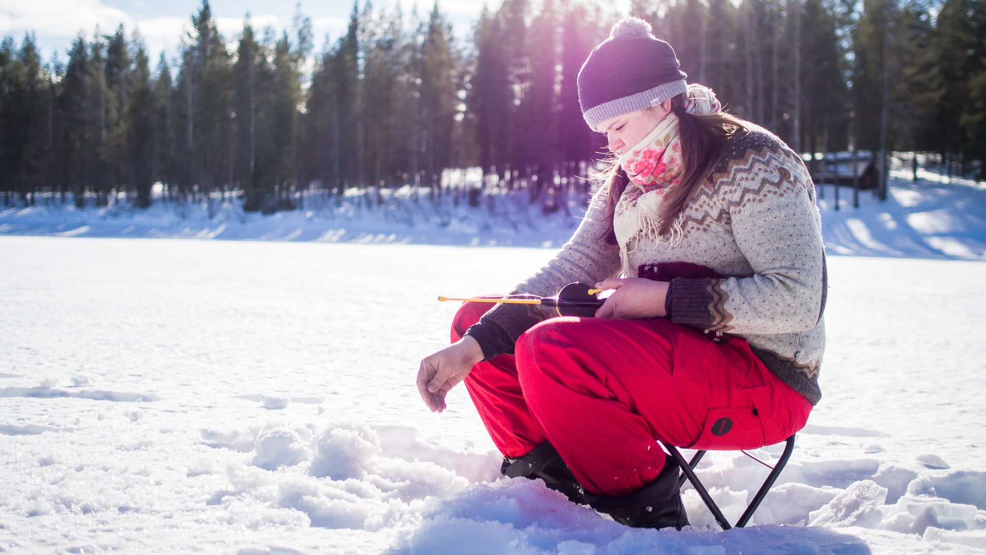 Activities / Ice Fishing Experience by Car – Levi, Wild Nordic Finland @wildnordicfinland