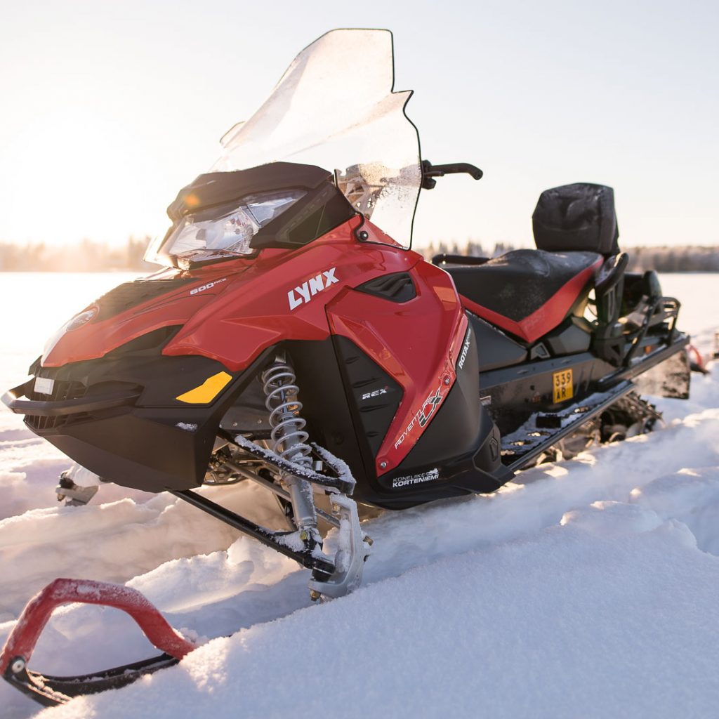 Vuokraa kelkka / Rent a snowmobile – Lynx Adventure; Rovaniemi; Levi; Nurmes; Tahko; Iso-Syöte. Wild Nordic Finland @wildnordicfinland