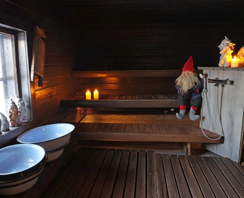 Traditional Riverbank Sauna in Elves Village Levi